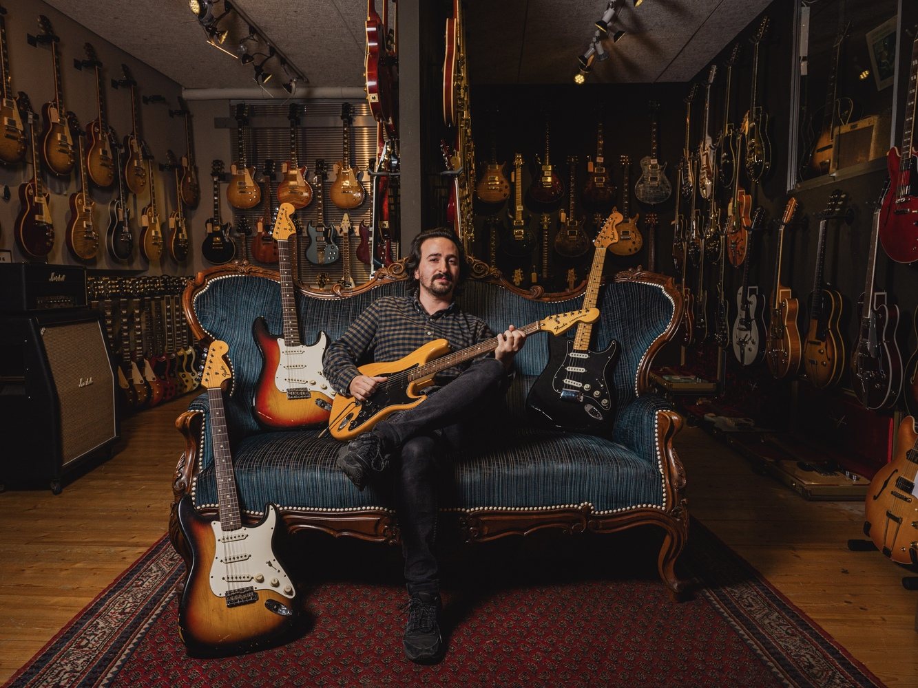 J'ai besoin d'une guitare — à quoi dois-je faire attention ?