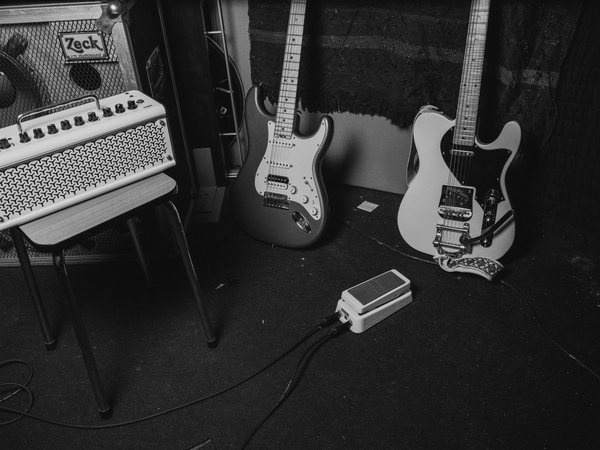 Comment imaginer une première leçon de guitare ?