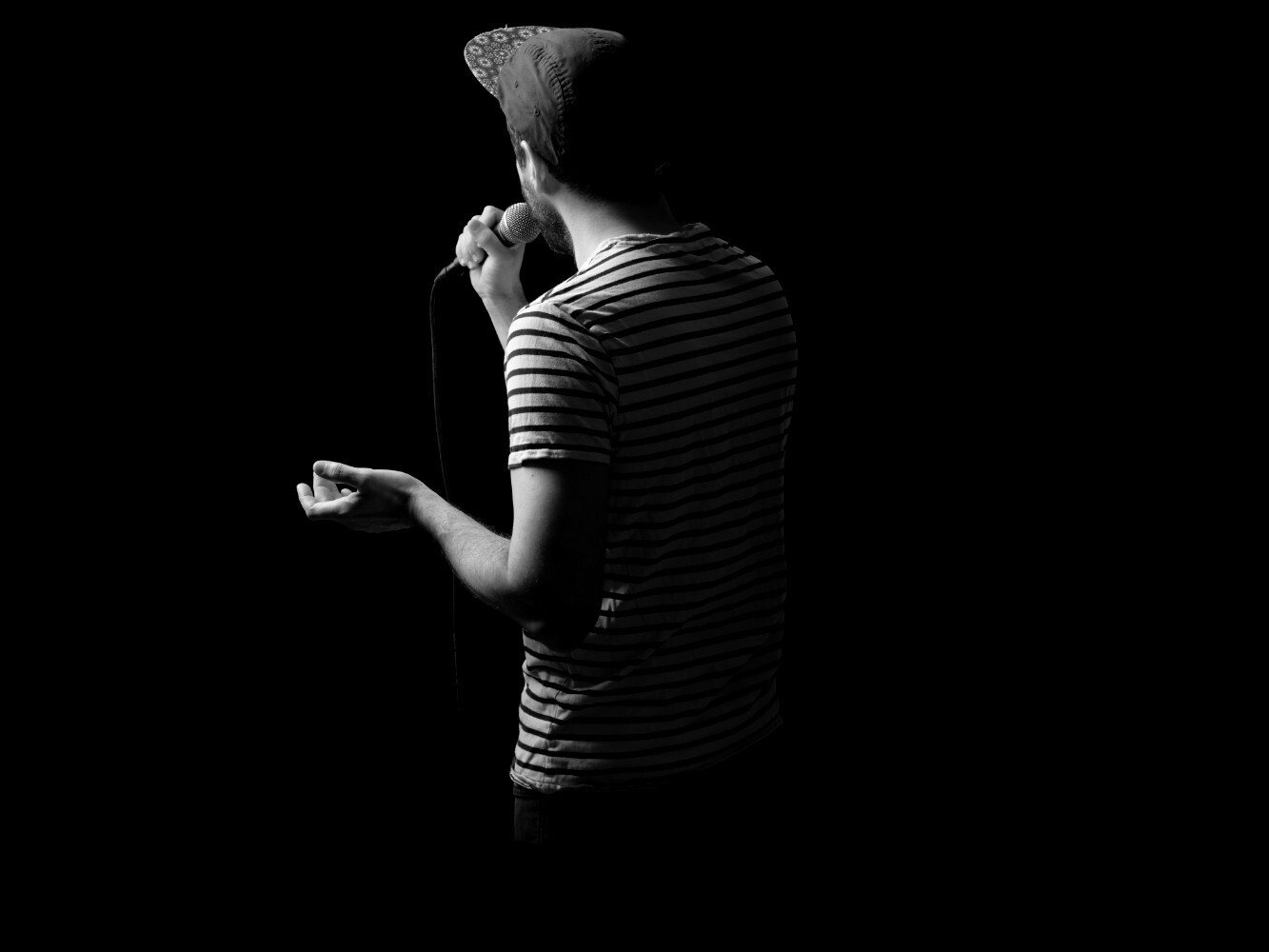 How can I imagine a first singing lesson?