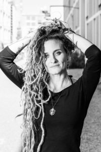 ritratto di Géraldine Schmid (foto: Vera Hartmann)