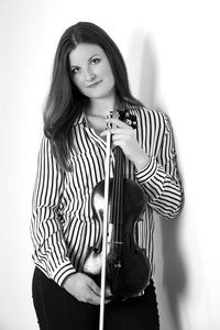 portrait of Jana Wirth