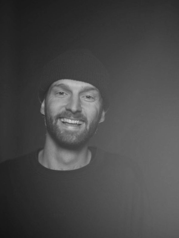 ritratto di Loris Erdin