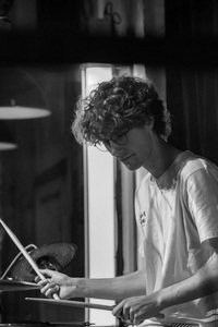 portrait of Dominik Läuchli