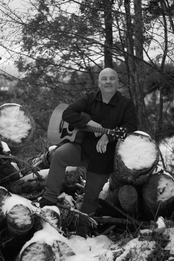 portrait of Dave Bradley